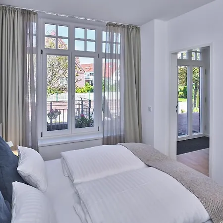 Luettjeod Apartmentvilla 01 랑에오그